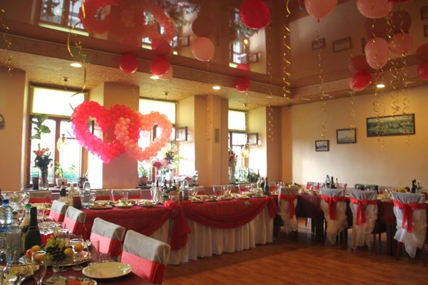 Логотип Демидовъ