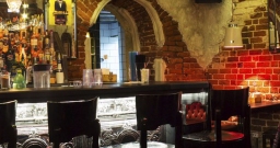 Основной зал — интерьер зала