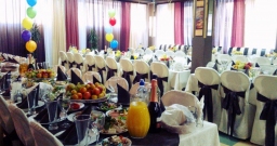 Основной зал