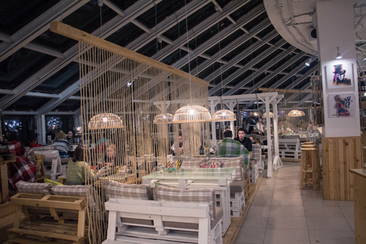 Основной зал