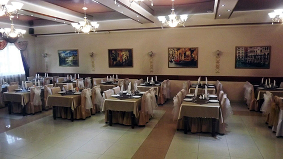 Основной зал — Double