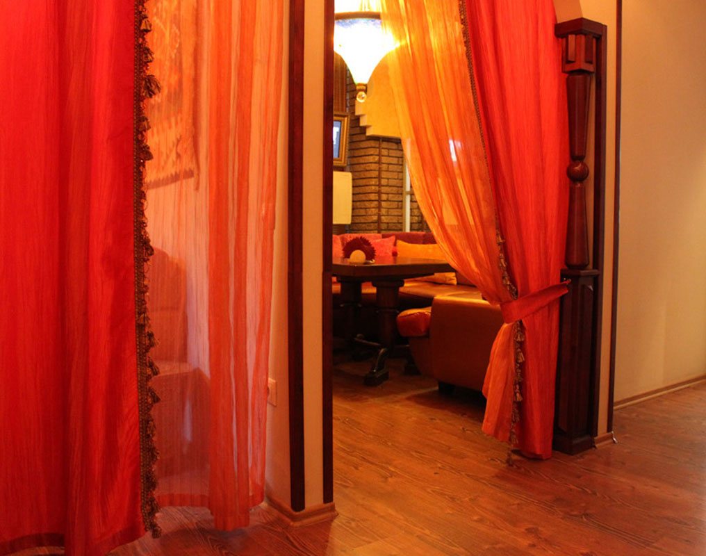 Основной зал — Аль Фахир