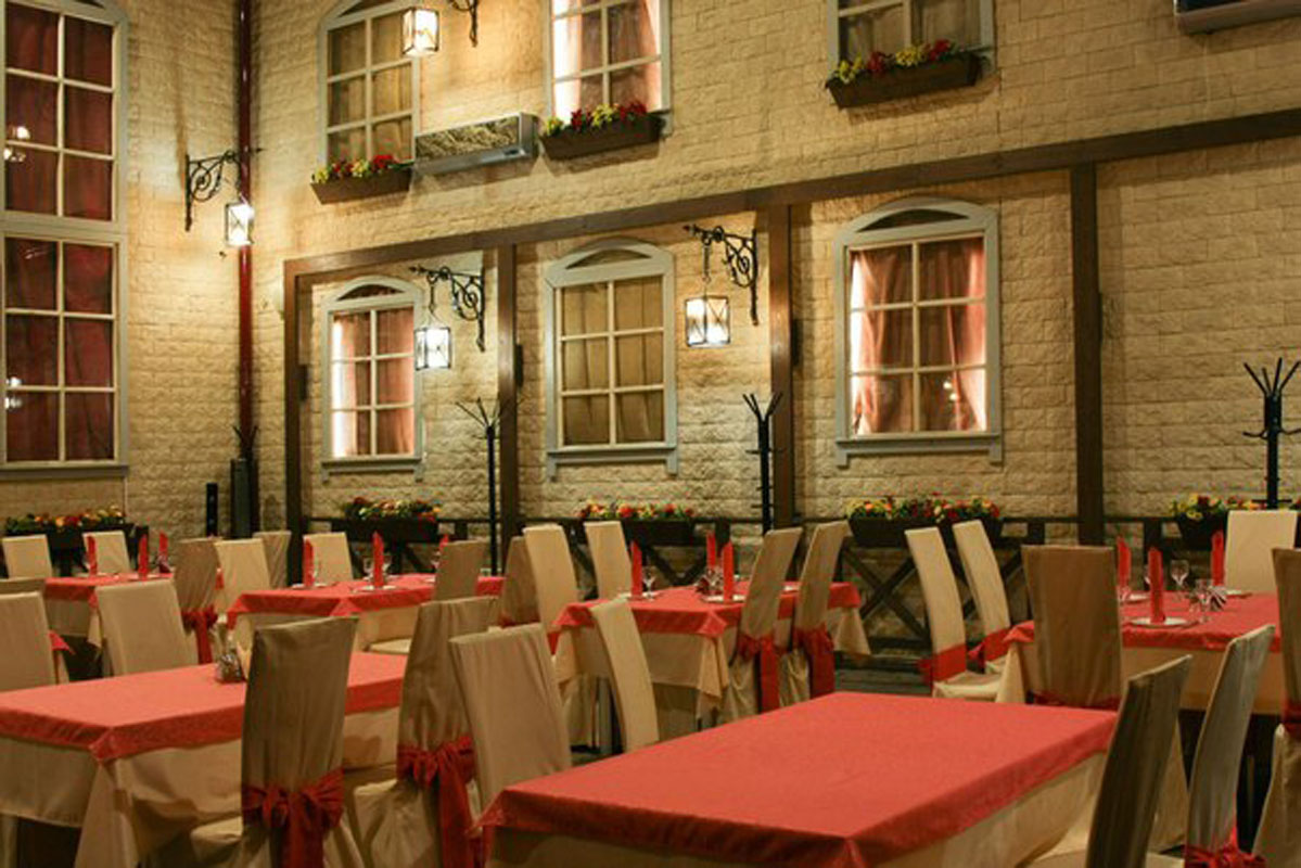 Кафе у Фонтана — Основной зал, фото банкетного зала