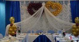 Основной зал — интерьер зала