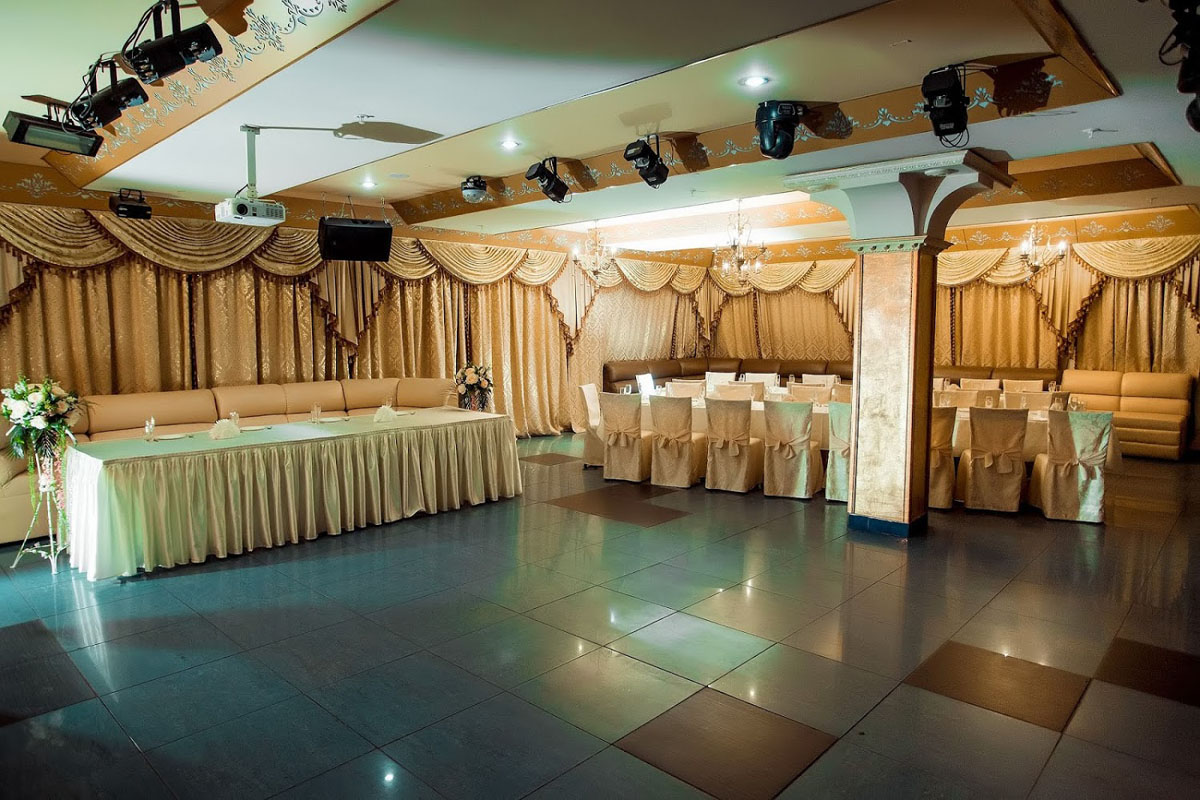 Основной зал — Алмаз