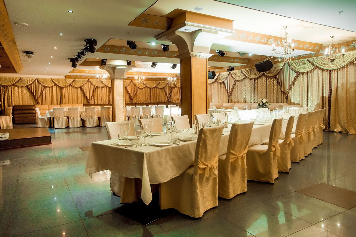 Основной зал — Алмаз