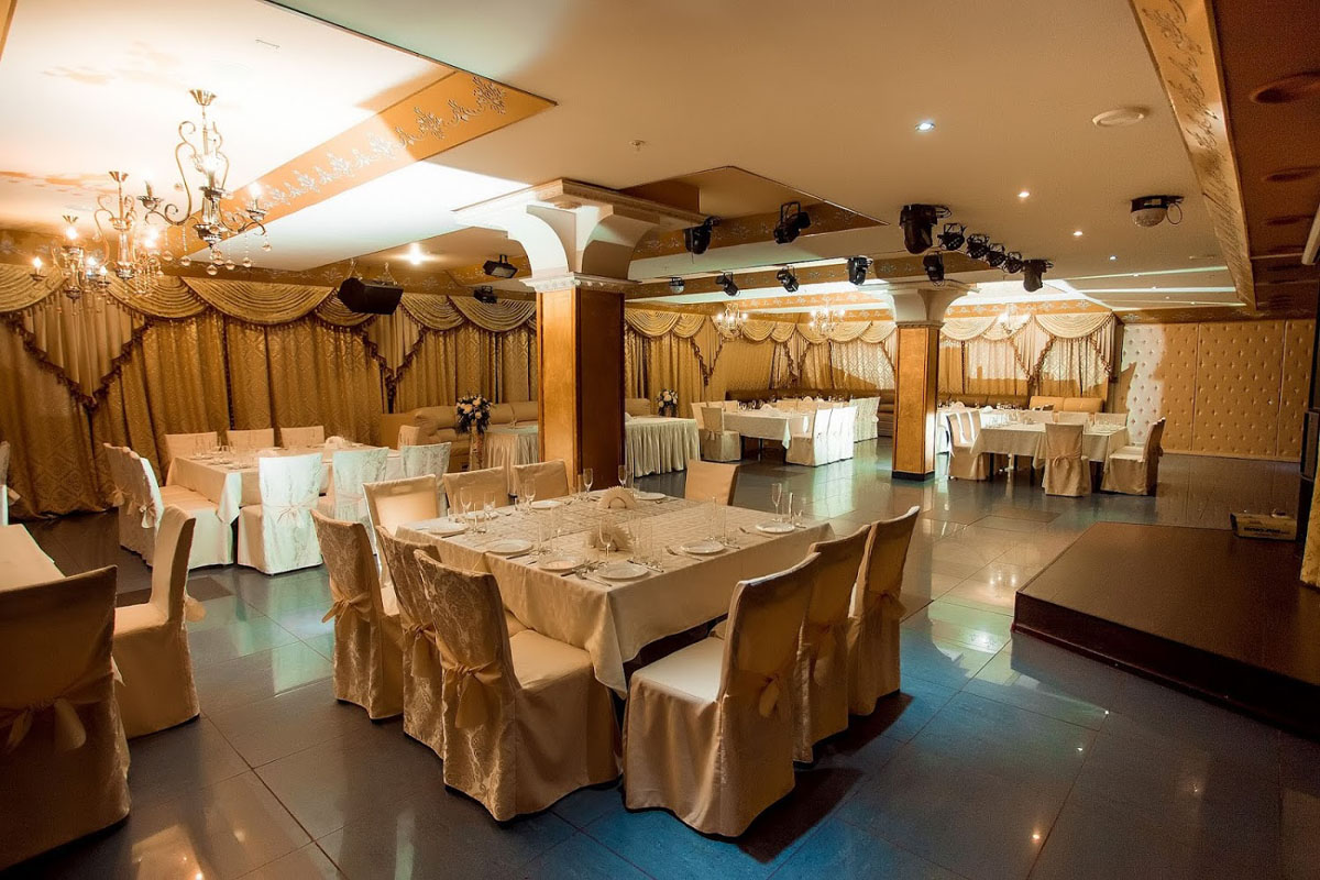 Основной зал — Алмаз