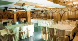 Основной зал