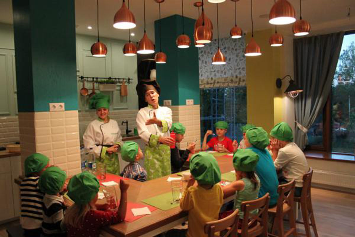 Основной зал — Густав Кафо