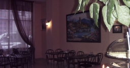 Основной зал