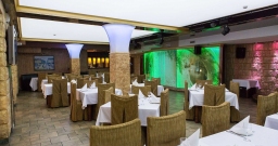 Основной зал