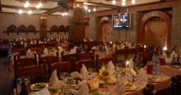 Основной зал — интерьер зала