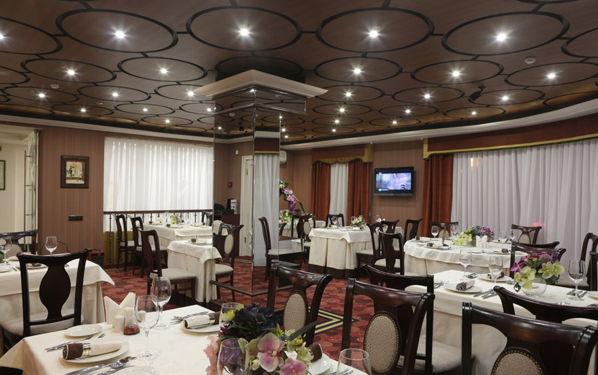 Зал на 50 человек