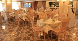 Романтический зал — подробнее о зале