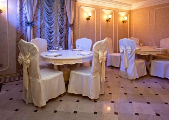 Людовик — банкетный зал