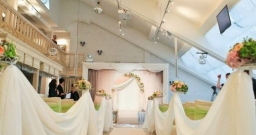 Основной зал