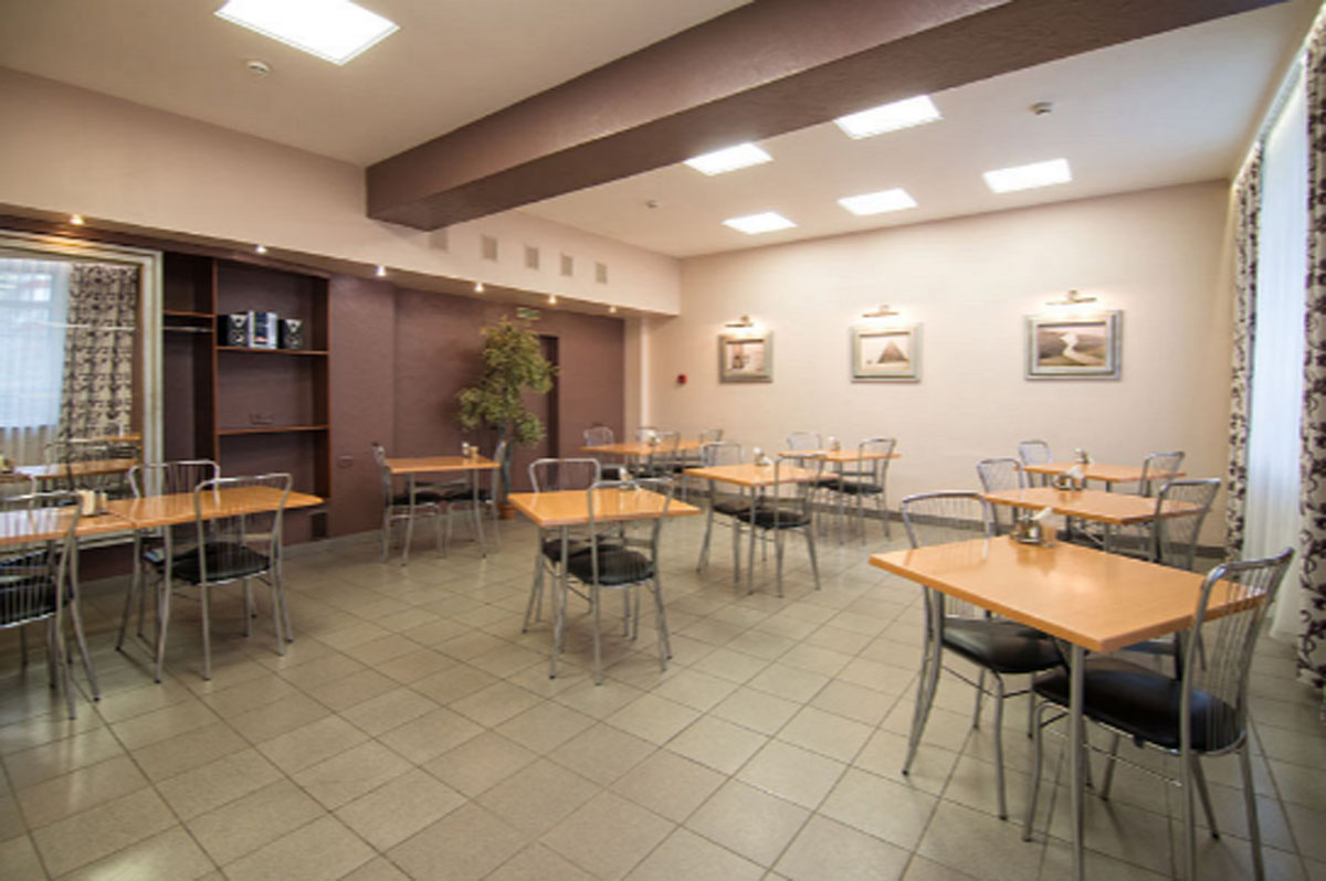 Кафе Хлебосол — Зал на 20 человек, фото банкетного зала