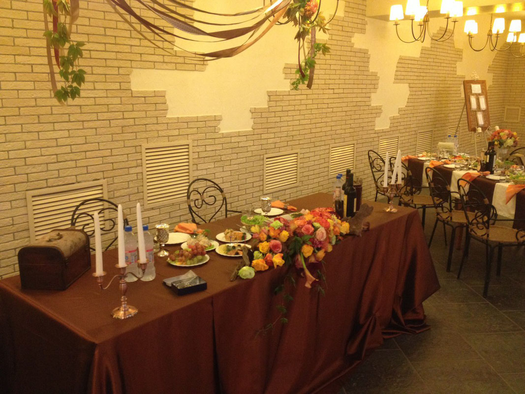 Зал на 100 человек — Вкусный Центр