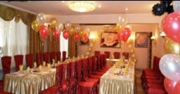 Основной зал — интерьер зала