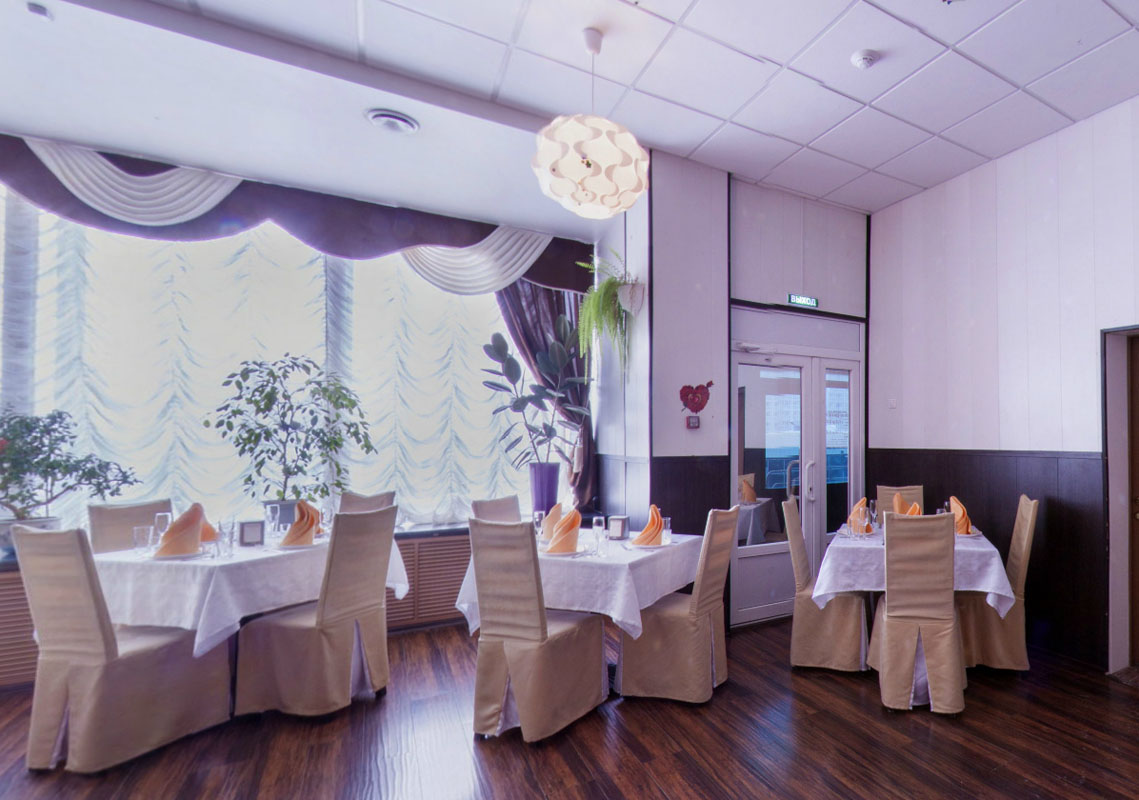 Зал на 35 человек — Адмирал