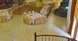 Основной зал