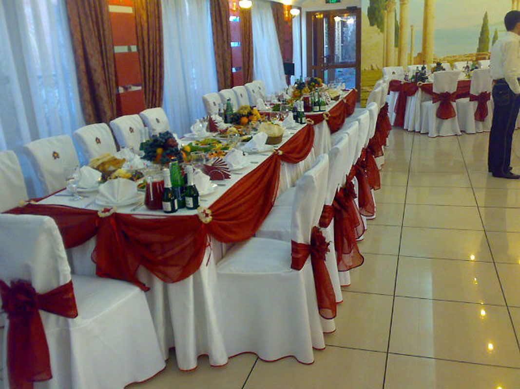 Зал на 110 человек — Кафе Дельфин