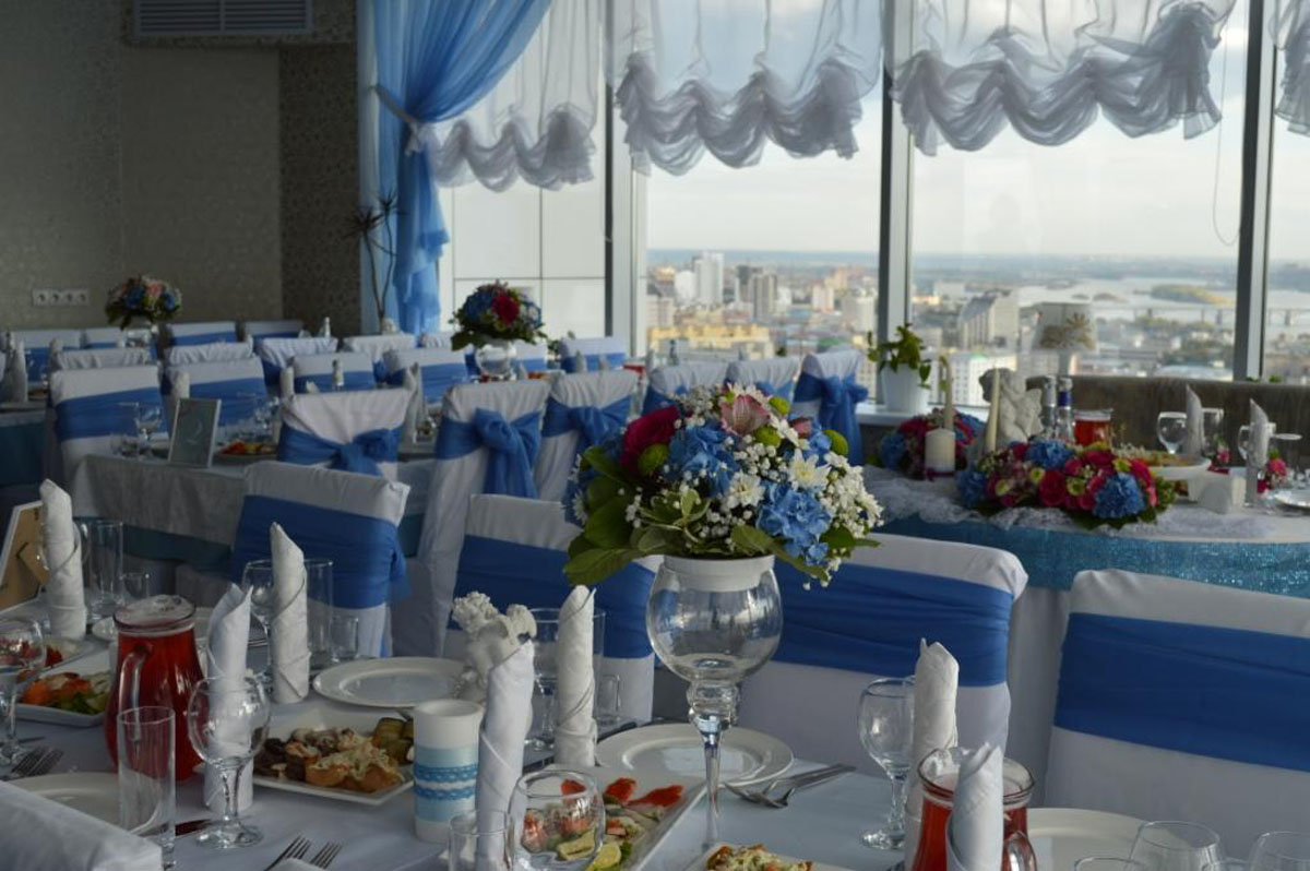 Основной зал — Ресторан Небо