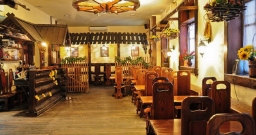 Основной зал