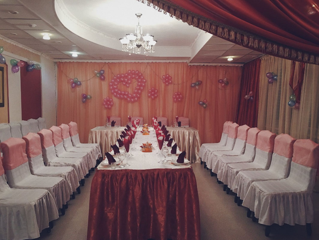 Основной зал — Кафе Зодиак