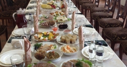 Основной зал