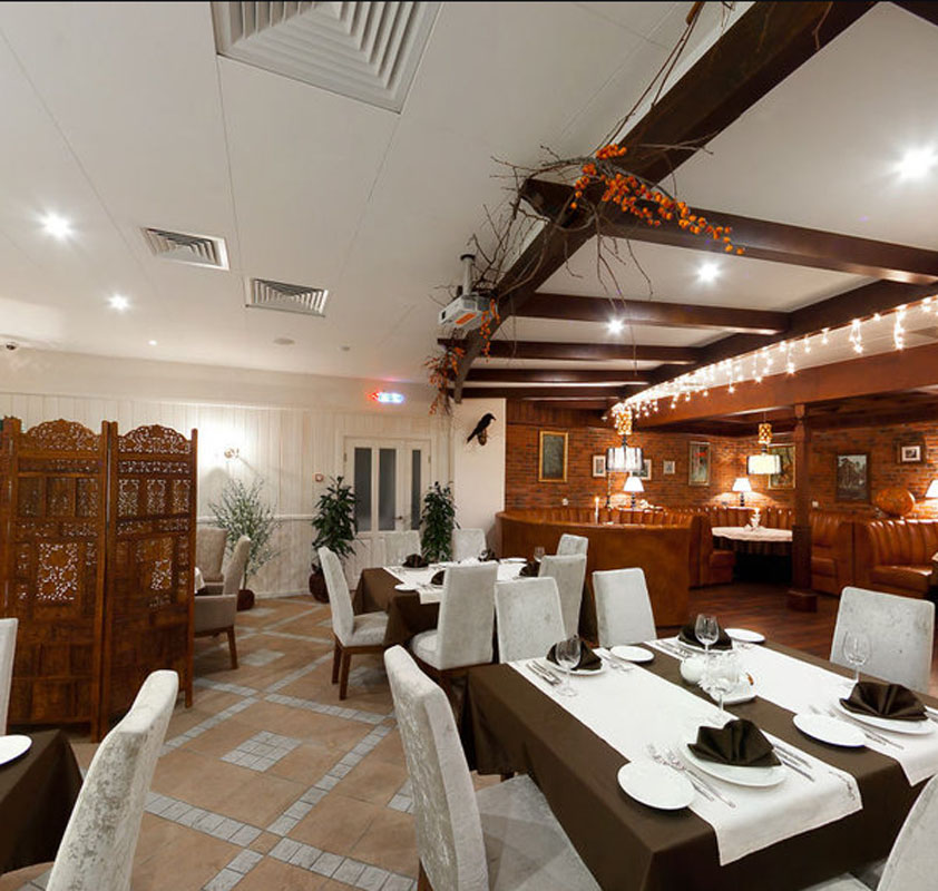 Основной зал — Форрест