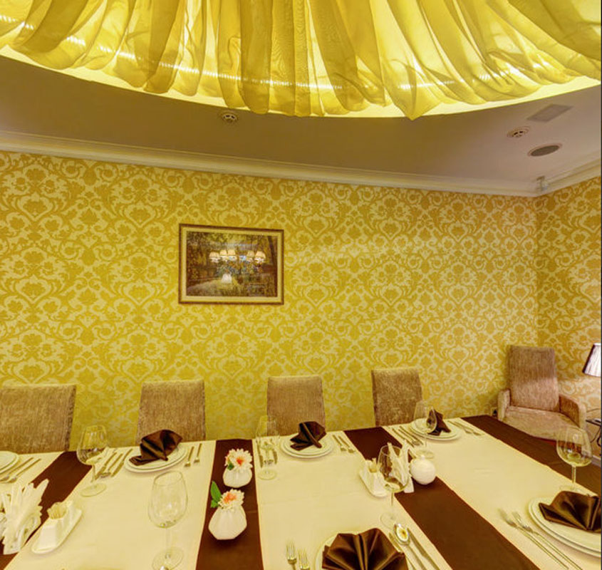 Зал на 35 человек — Форрест