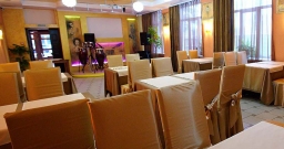 Основной зал