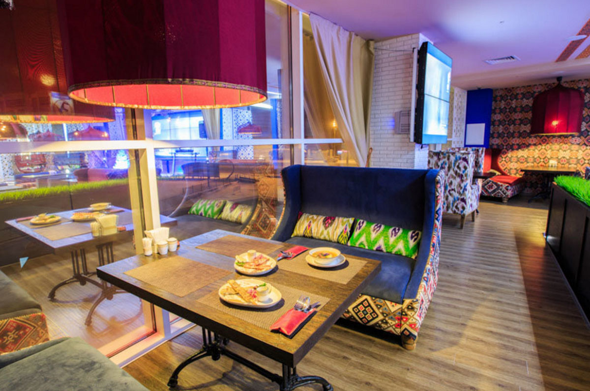 Зал на 60 человек — Халат