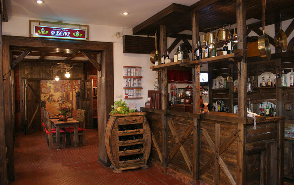 Основной зал