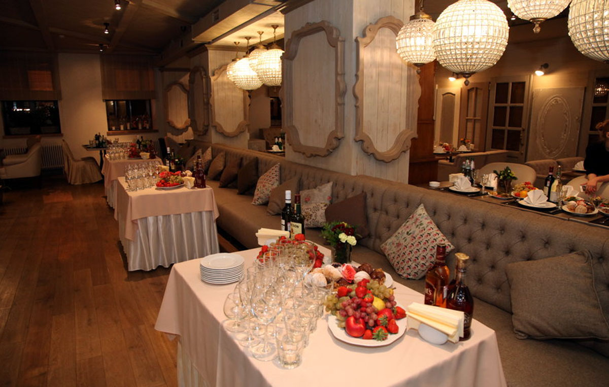 Зал на 80 человек