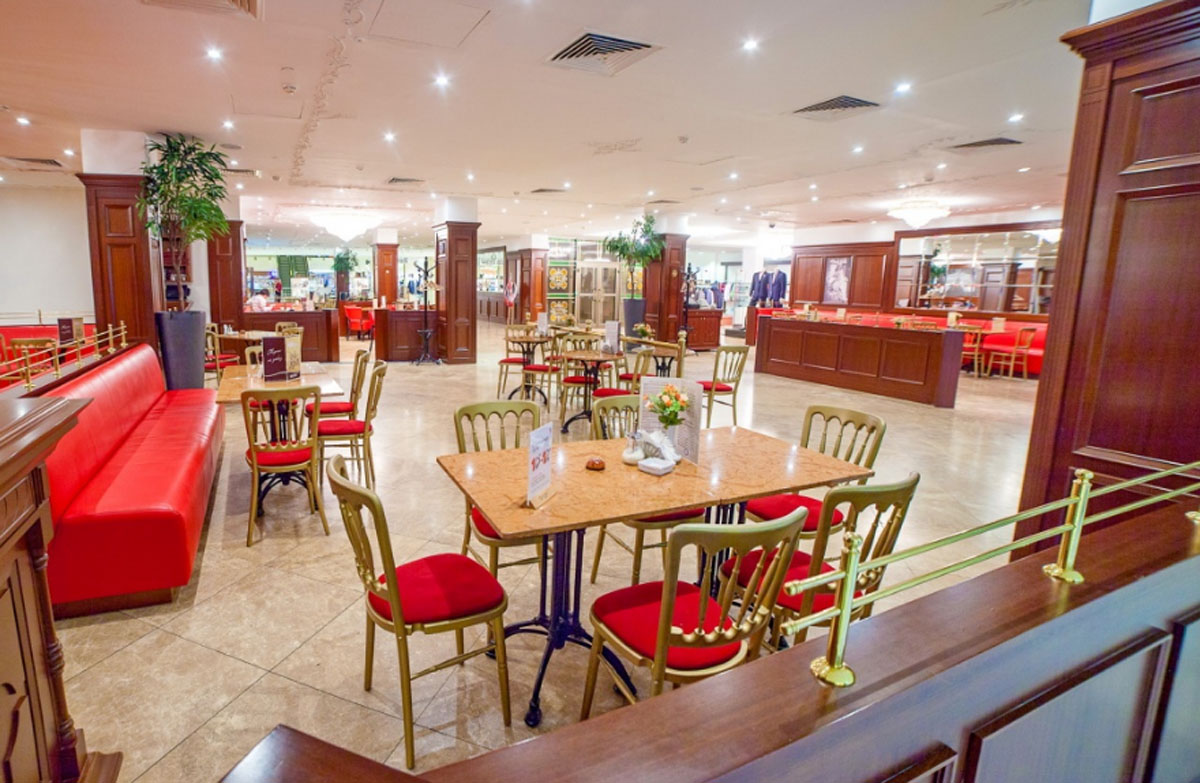 Основной зал