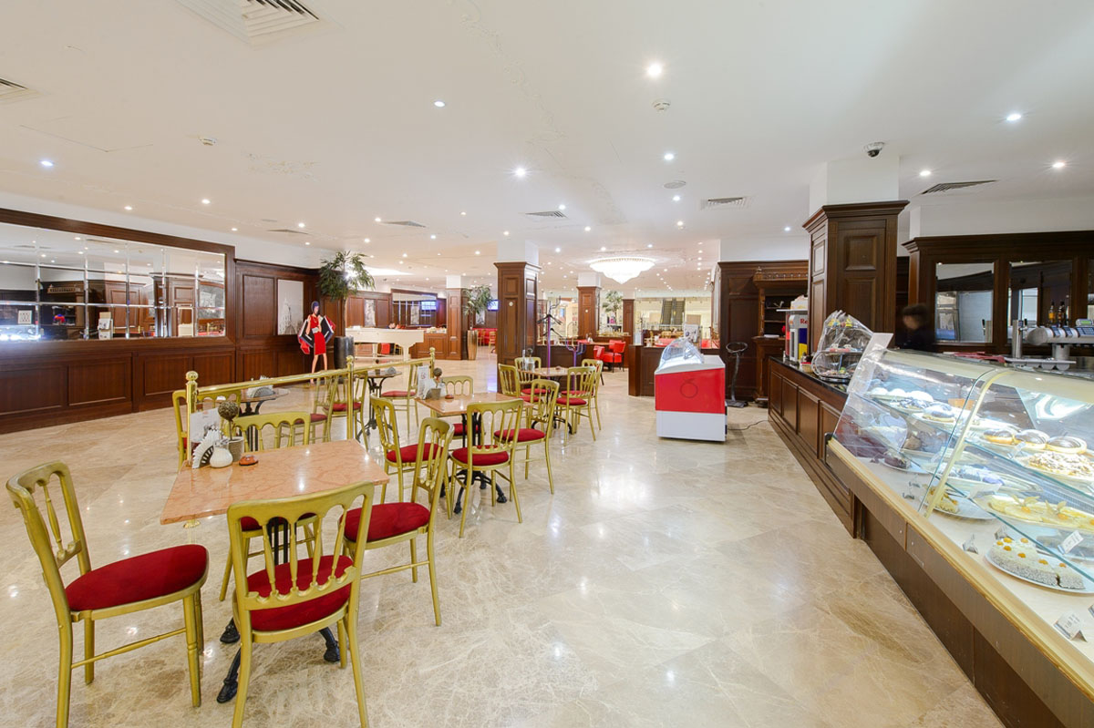 Основной зал — Венское кафе