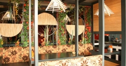 Основной зал — интерьер зала