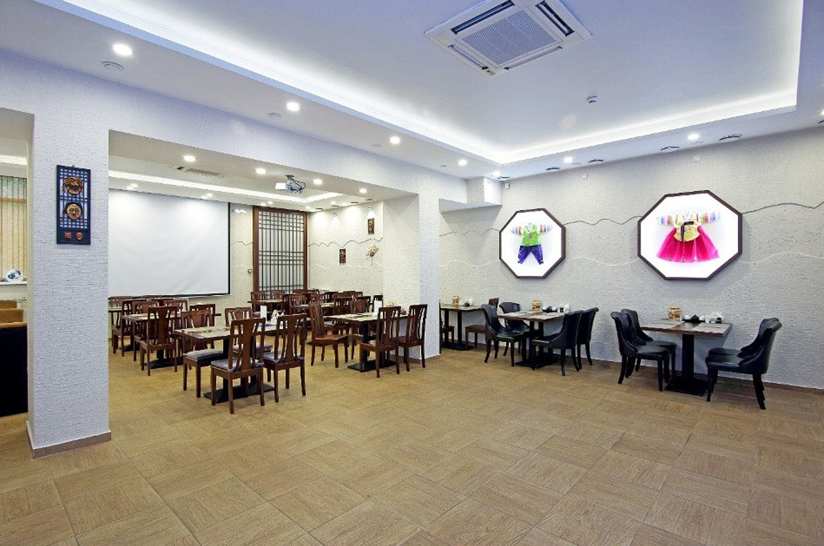 Основной зал — Silla