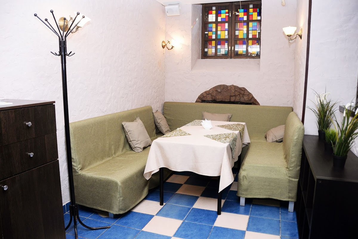 Зал на 20 человек — Кафе -бар МЕЛЬНИЦА