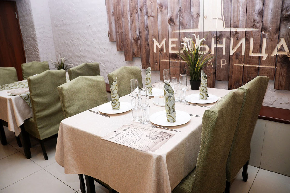 Зал на 50 человек — Кафе -бар МЕЛЬНИЦА
