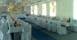 Зал на 100 человек