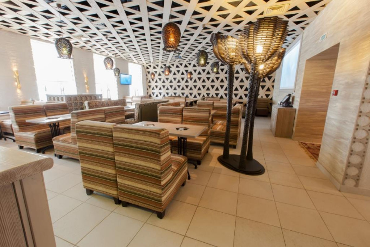 Большой зал — Хумо