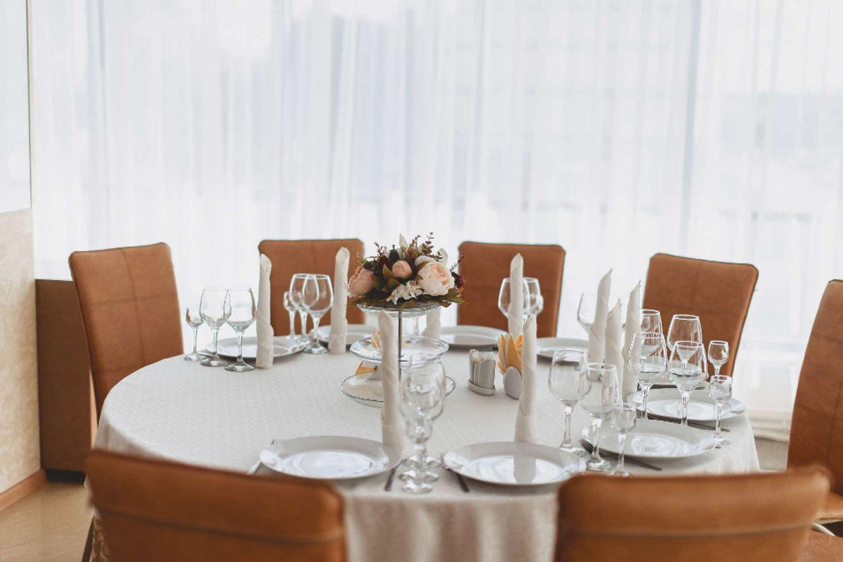 Зал на 200 человек — Валенсия на Габишева