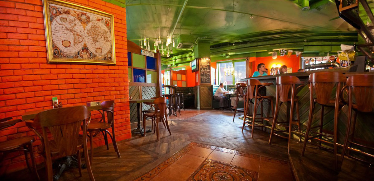 Clever Irish Pub — Основной зал, фото банкетного зала