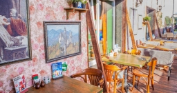 Основной зал