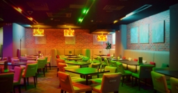 Основной зал