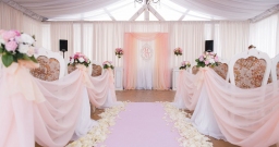 Основной зал