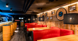 Караоке-зал — фото 4